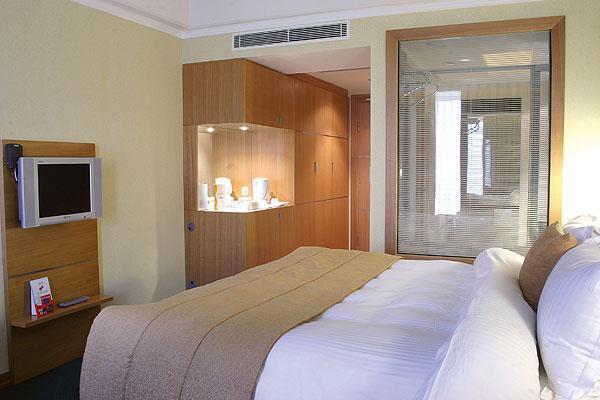 Hotel Anemon Fuar 4*