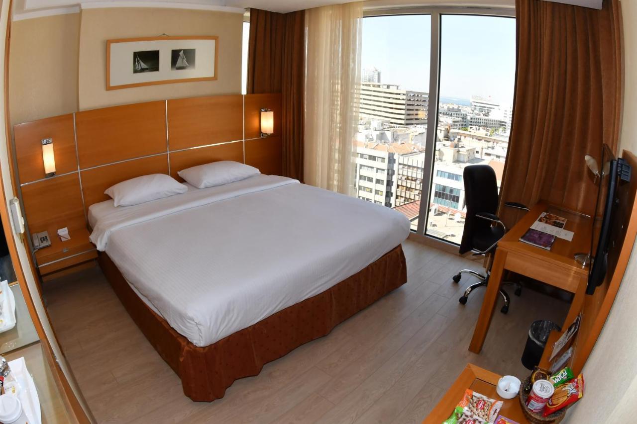 Hotel Anemon Fuar 4*